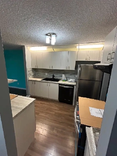 3 Bedroom Condo - Southwest - Century Park - Utilities Included Image# 1