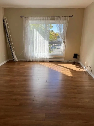 Appartement 4 1/2 à louer - Saint-Eustache - 1200$ Image# 1