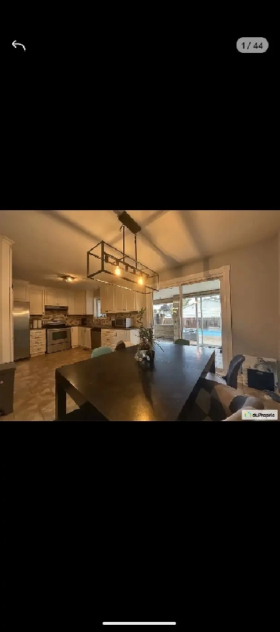 5 bed, 2 full bathroom, 2 kitchen house in sought after Aylmer Image# 1