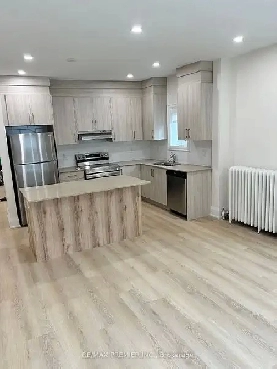 NEWLY RENO! 2BED/1BATH- BATHURST/STCLIR-TTC!  DEC 1  $2800   HYD Image# 1