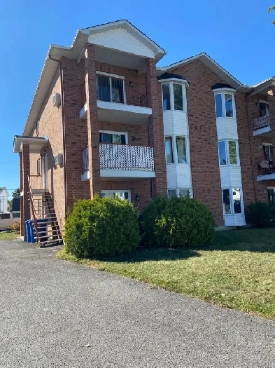 Appartement 3 chambres à louer Image# 1
