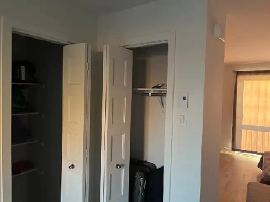 Appartement 4 et demi à louer pour le 1er novembre Image# 1