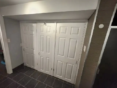 Rooms for rent (basement) near Kipling Subway station Image# 1