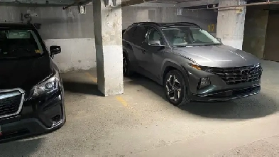 Indoor heated parking . Downtown . St-Catherine Image# 2