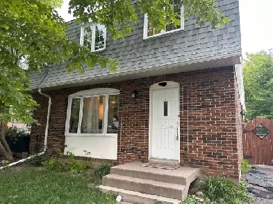 550$ et 750$ Deux chambre a louer dans 2 maisons Image# 1