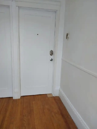 Chambre pour travailleurs ou étudiants à louer à Stanstead Image# 3