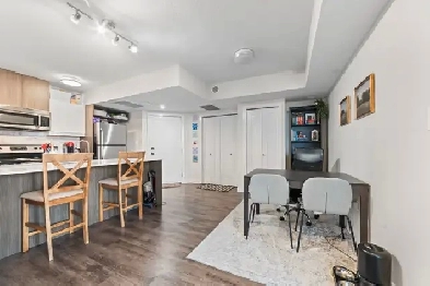 Modern Downtown Edmonton 2-Bed/2-Bath Corner Penthouse – 10-ft C Image# 18