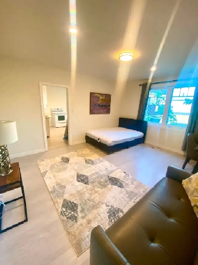 Oliver/Grant McEwan/ Furnished BACH/ 114 str Image# 1