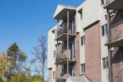 4 1/2 pour DÉCEMBRE Image# 1