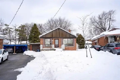 2 BR basement Apt in Scarborough Image# 1