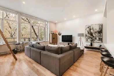 Superbe condo meublé tout-inclus face au parc Laurier – Image# 1