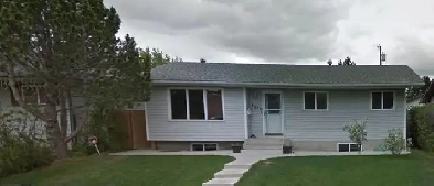 Beautiful 1 bedroom basement suite Image# 1