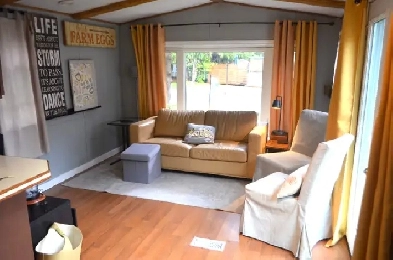 Cozy Home in a Four-Season Trailer Park Image# 7
