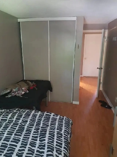 Great Environment for Great Person- No Partying-East Scarb $750 Image# 1