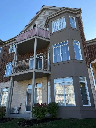 4½ CONDO WITH APPLIANCES & FURNITURE –DIX30 Image# 7