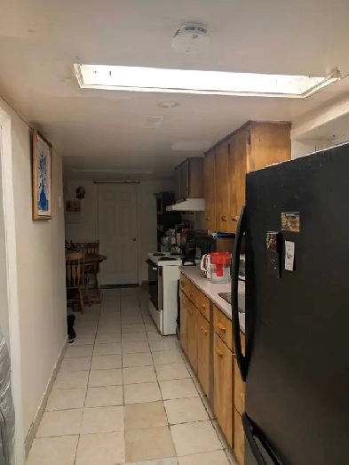 QUARTO PARA ALUGAR – SOMENTE MULHER Image# 1