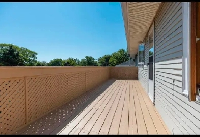 3 bedroom apt for rent all included deal Image# 3