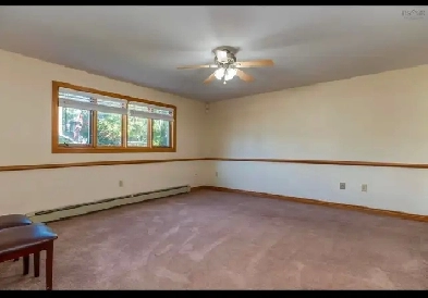 3 bedroom apt all included Image# 2