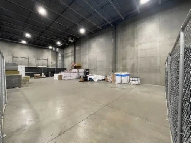 Up to 2,000 sqft of Warehouse Space for Rent Image# 2
