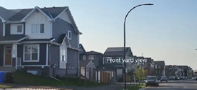 Duplex with 3 beds   den, 2.5 baths, a fenced yard, 2 car garage Image# 1