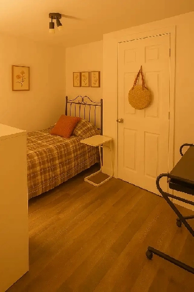 Chambre à louer Lévis toute meublée- étudiant ou travailleur Image# 4