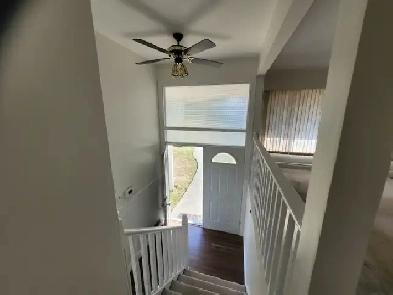 3Bedrooms/1 Bathroom Upper Level Home Image# 5