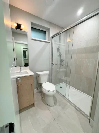 Two bedrooms two bedrooms passive house rent in north Vancouver Image# 8