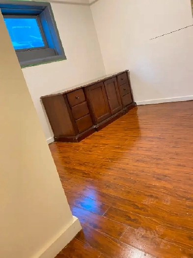 All Utilities Included-Walk-up Basement Suite-Everything Nearby Image# 1