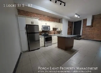 Looking for Roommates Image# 2