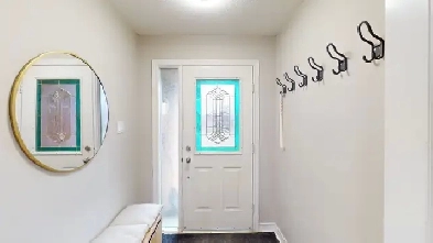 DETACHED HOUSE RENZIUS CRT 3BR 3WR 2CAR BAYVIEW MULOCK NEWMARKET Image# 1