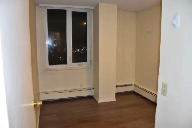 2 Beds Apartment at Fortress Building Dalhousie NW only $1450 Image# 2