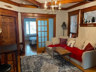 The BEACHes! LARGE 1-bedroom main floor apartment, 6 months Image# 1