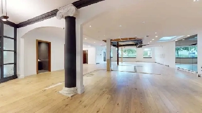 Local Commercial de 5000 pieds carres disponible immediatement Image# 8