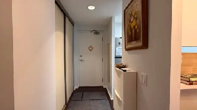 One bedroom   den apartment for rent, 7 Bishop ave, North York Image# 1