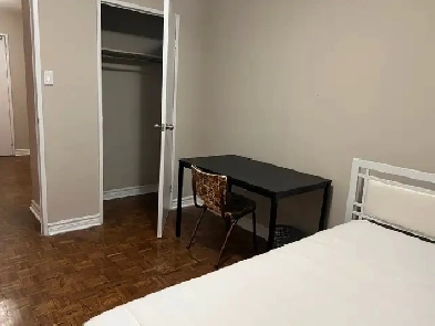 Room in an apartment available Immediately Image# 1