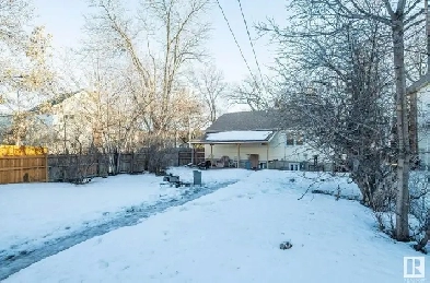 Main floor of house near Whyte Ave . all utilities inclu Image# 1