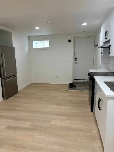 2 Bedroom Suite in Citadel Utilities & Internet included Image# 7