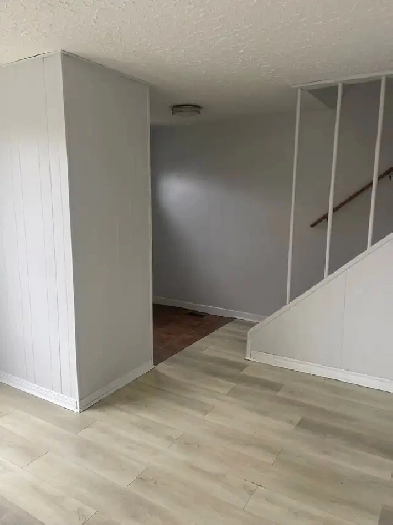 Make this 3 bedroom  Yours before Christmas Image# 4