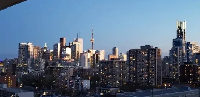 Private Room For Rent in Downtown Toronto Highrise Image# 1