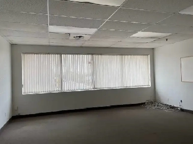 Commercial Office Unit For Lease Image# 2