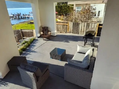 Furnished Executive Lakefront 1 Bedroom Suite Image# 3