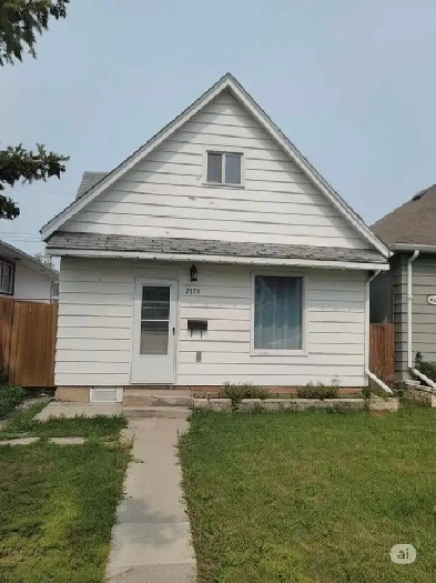 Charming 1.5 Story 816 Sq Ft House for Rent Image# 7