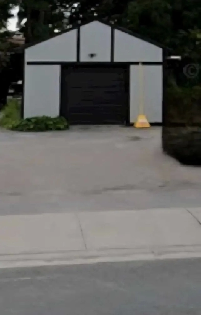 BOWMANVILLE PRME LOCATION WORKSHOP, STORAGE, RETAIL  IN TOWN Image# 9