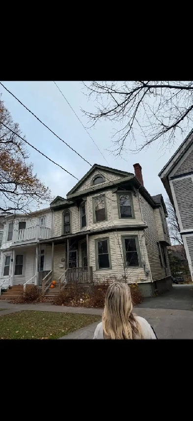 4 month rental (January- april - Halifax Nova Scotia - one room Image# 4