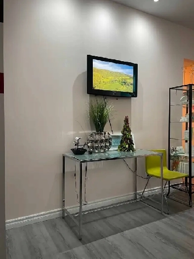 PRIME LOCATION (Bloor/Yonge) for RENT Image# 4
