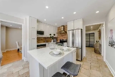 BRAMPTON | PRETTY PLACE | 4 BEDROOM | 3 BATH | DETACHED HOUSE Image# 6