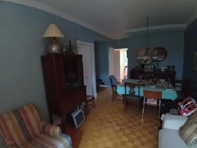 Sous location Grand 4 1/2 meublé tout compris sur 2 étages Image# 2