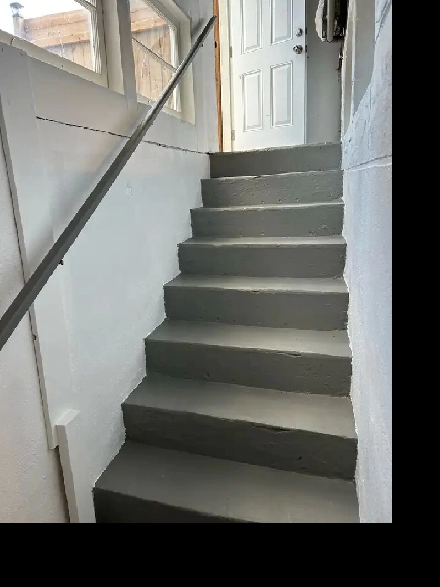 Basement suite for rent. Image# 2