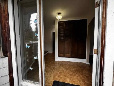 3 Bedroom Upper Suite Image# 4