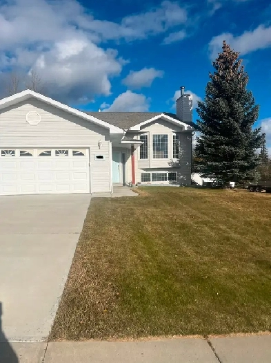 Grande Cache, Alberta, furnished room for rent Image# 1